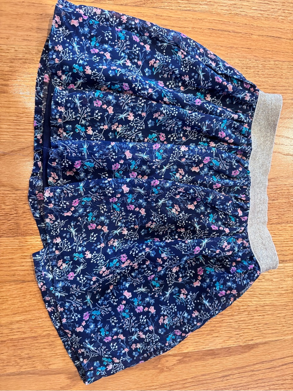 Sonoma Navy Blue Floral Skort with Metallic Elastic Waistband